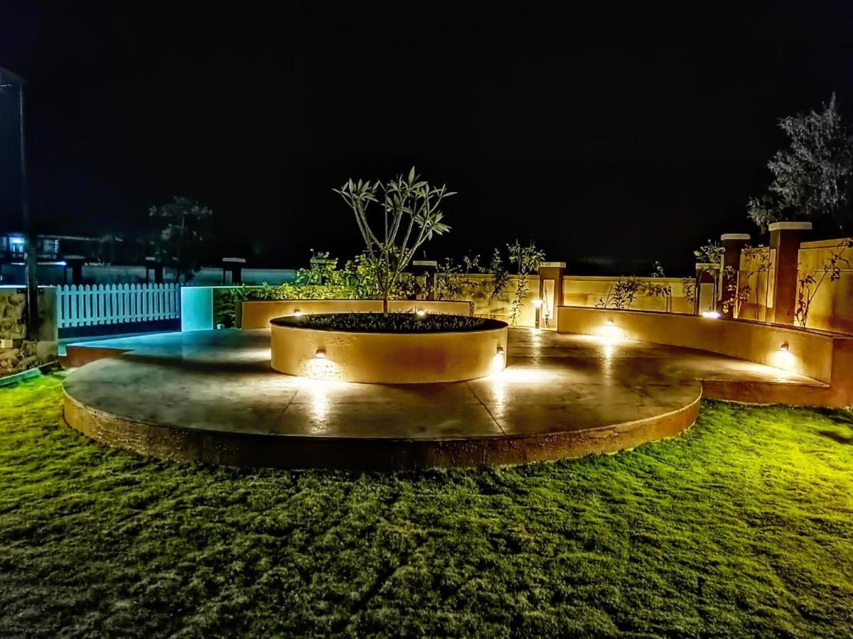 Villa At Lonavala - Saga Montana エクステリア 写真